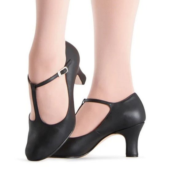 BLOCH Black Leather T Strap Dance Shoes 3" - Picture 2 of 5